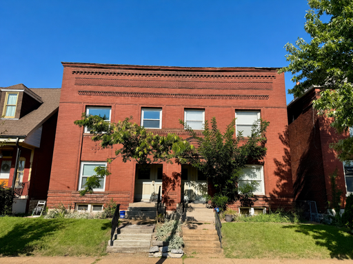 Newly renovated 2 bed/2bath. A MUST SEE! – photo 1