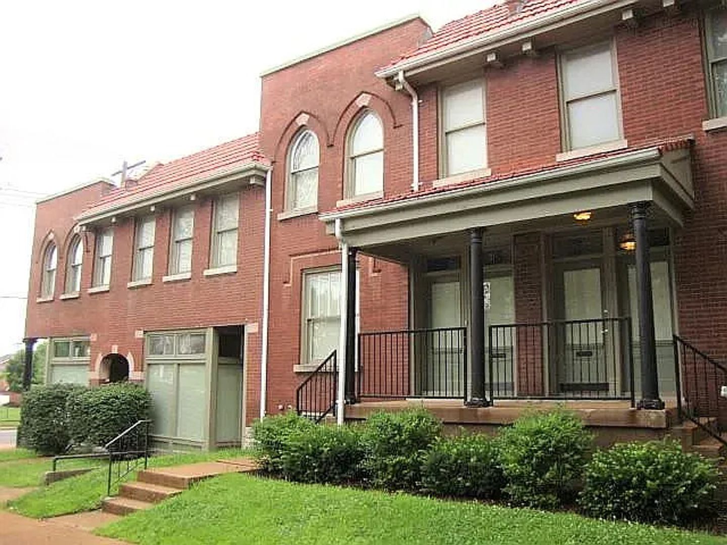 St. Louis Apartment: 3861 McRee Ave