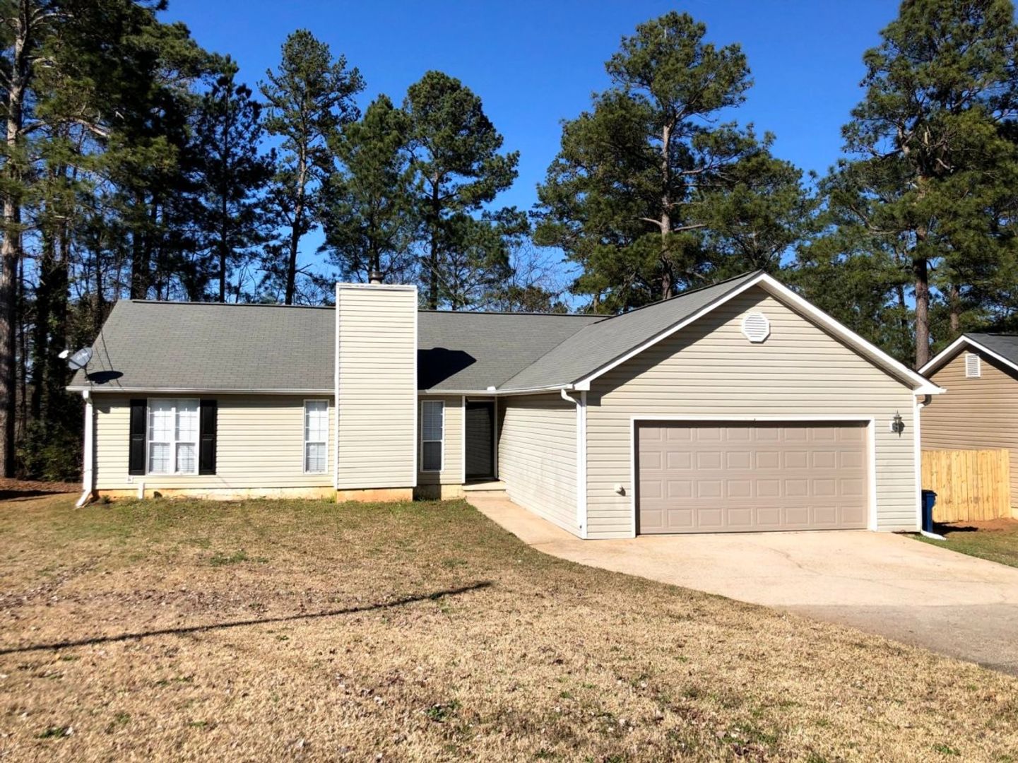 Jonesboro House: 1096 Bonita Circle