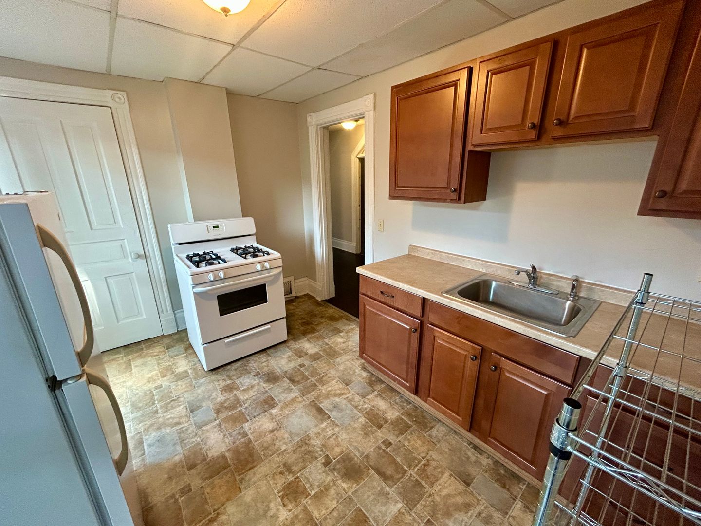 Erie Apartment: 711-713 Myrtle St