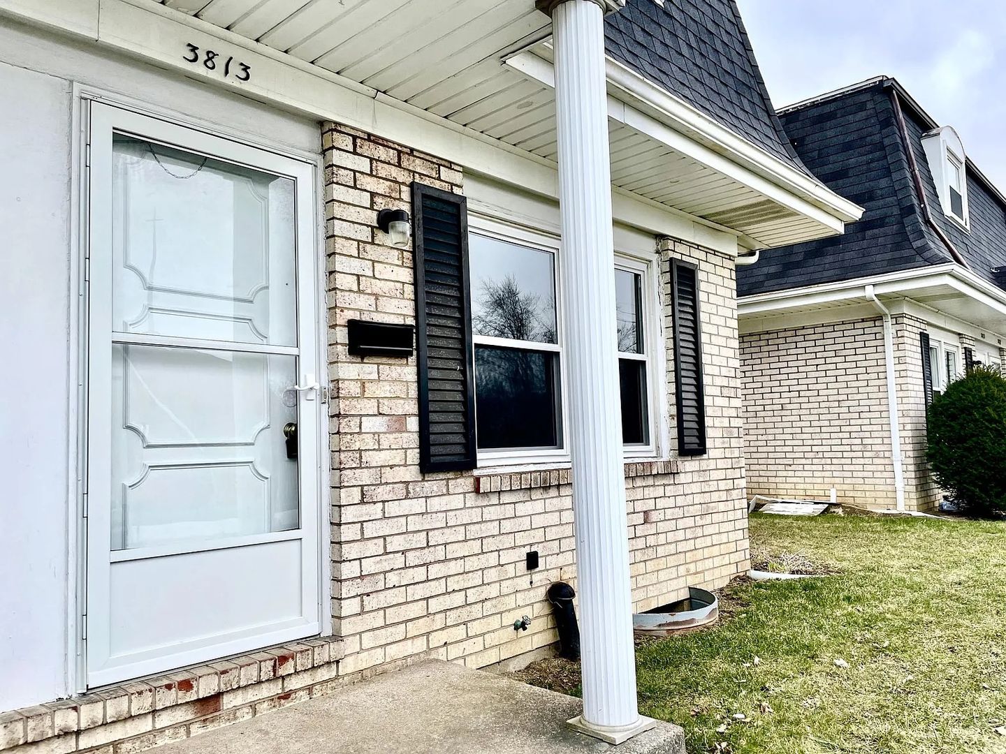 Erie Apartment: 3807-3813 Rilling Ave