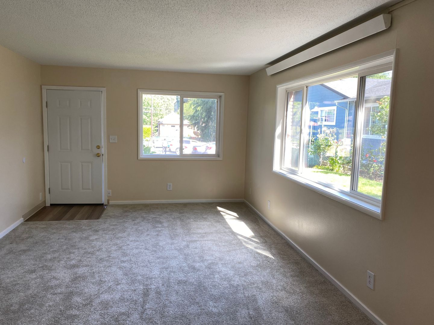 Portland Apartment: 3615-3659 SE 40th Ave