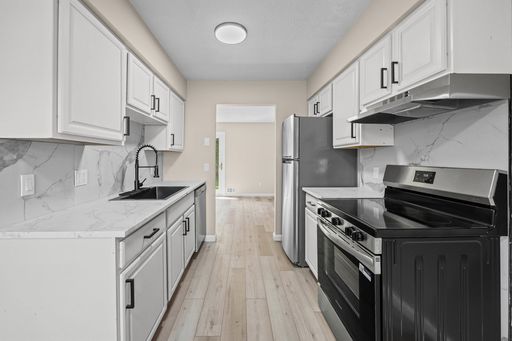 2bd/1.5ba | Newly Remodeled | Off-Street Parking | Laundry Hookups | Bloomfield, NY