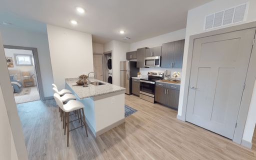 Veneto | 2 Bed 2 Bath | 1282 sf | $2149 | 10 and 15 month lease terms