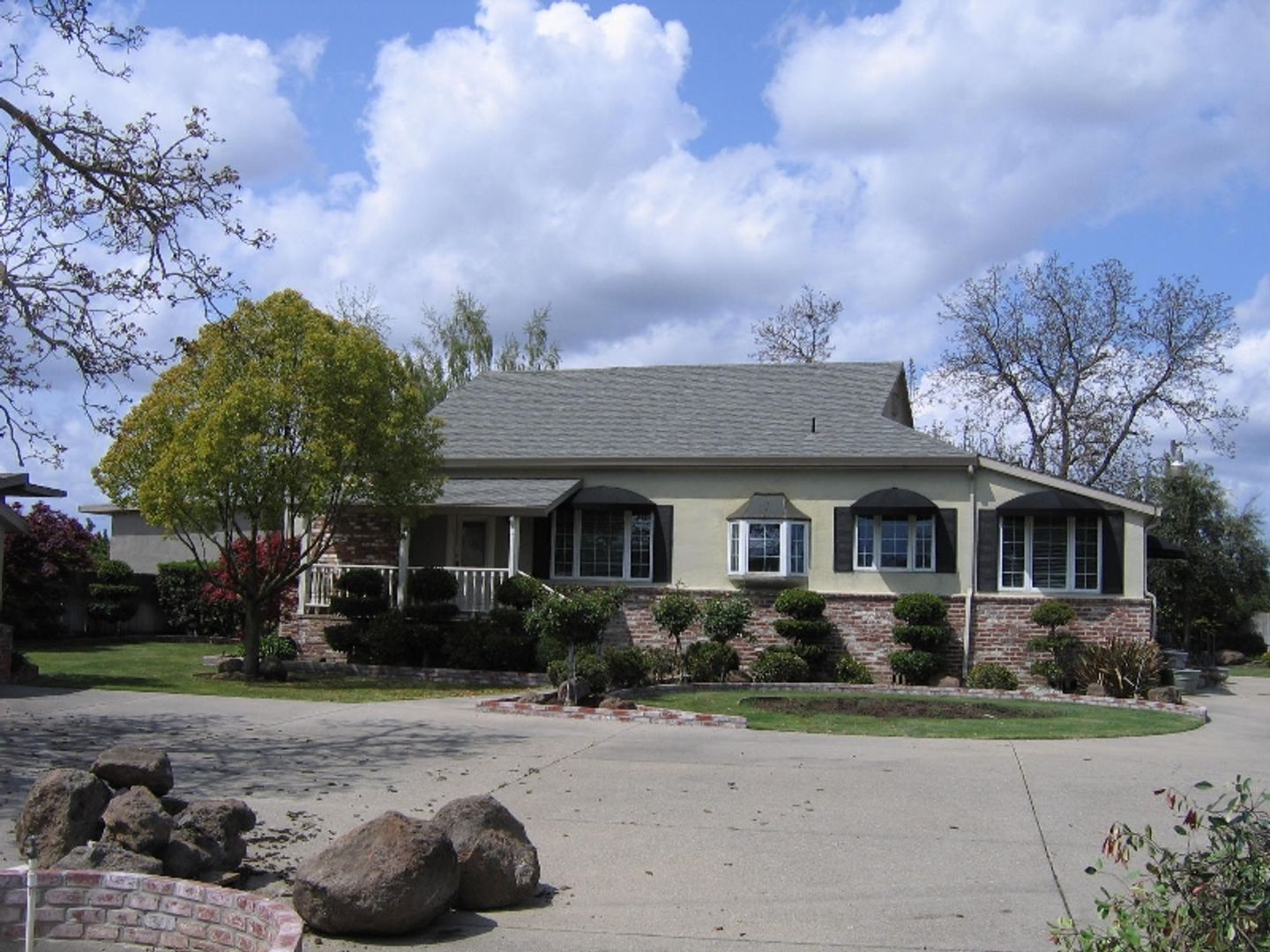 Stockton House: 8537 Pezzi Rd