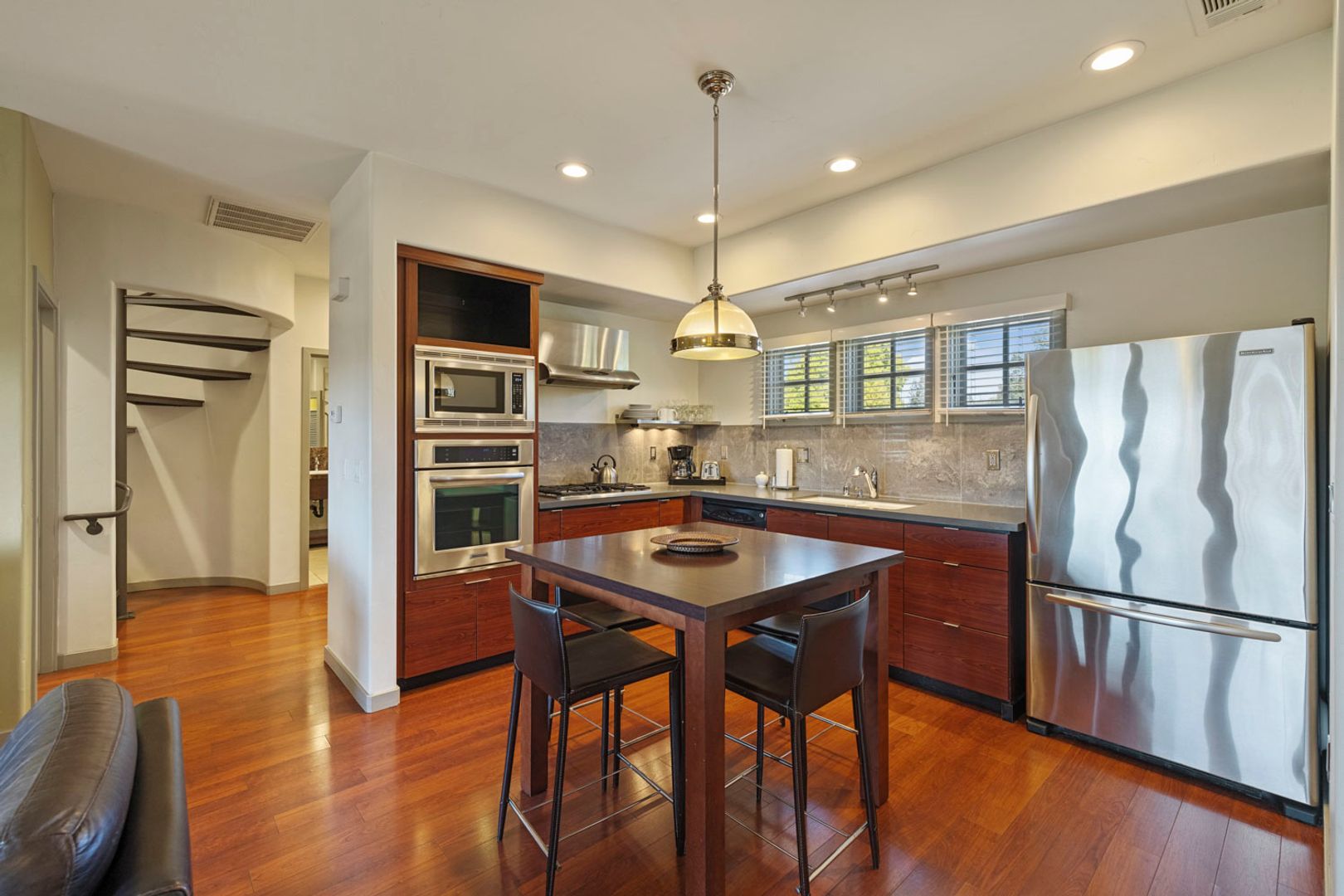 Lodi Apartment: 1279 Woodhaven Ln.