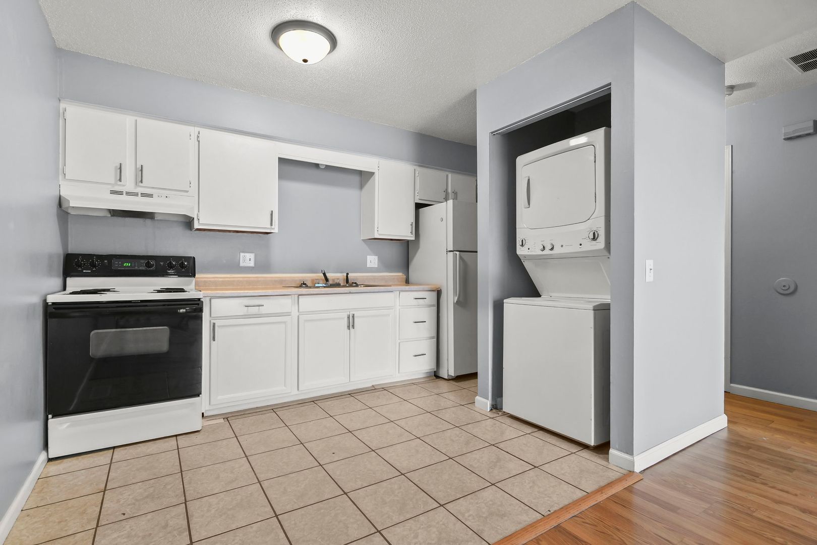 2852 Stanton -Building 11 of 12