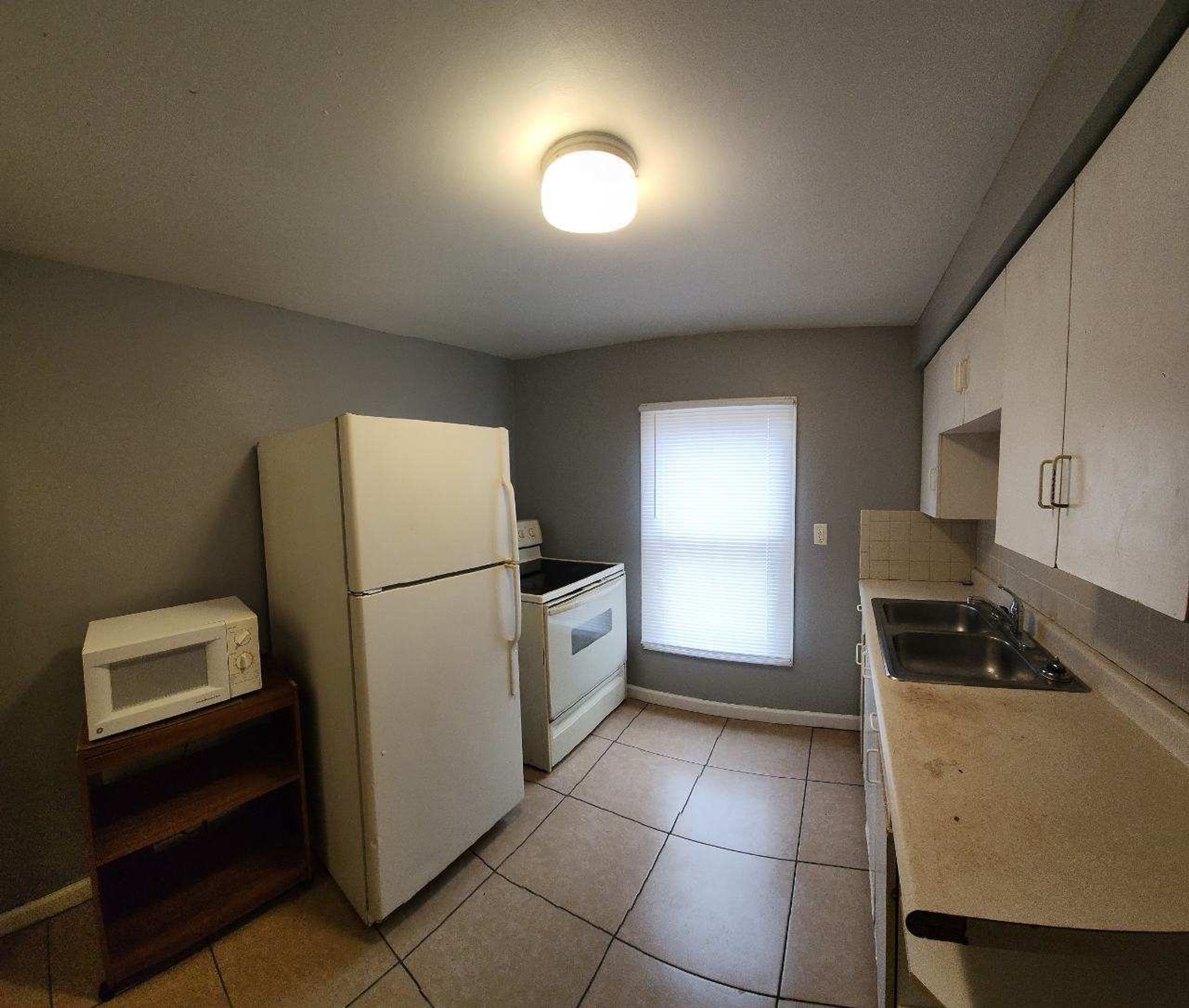 Nice 1 bedroom with full basement 6 of 12