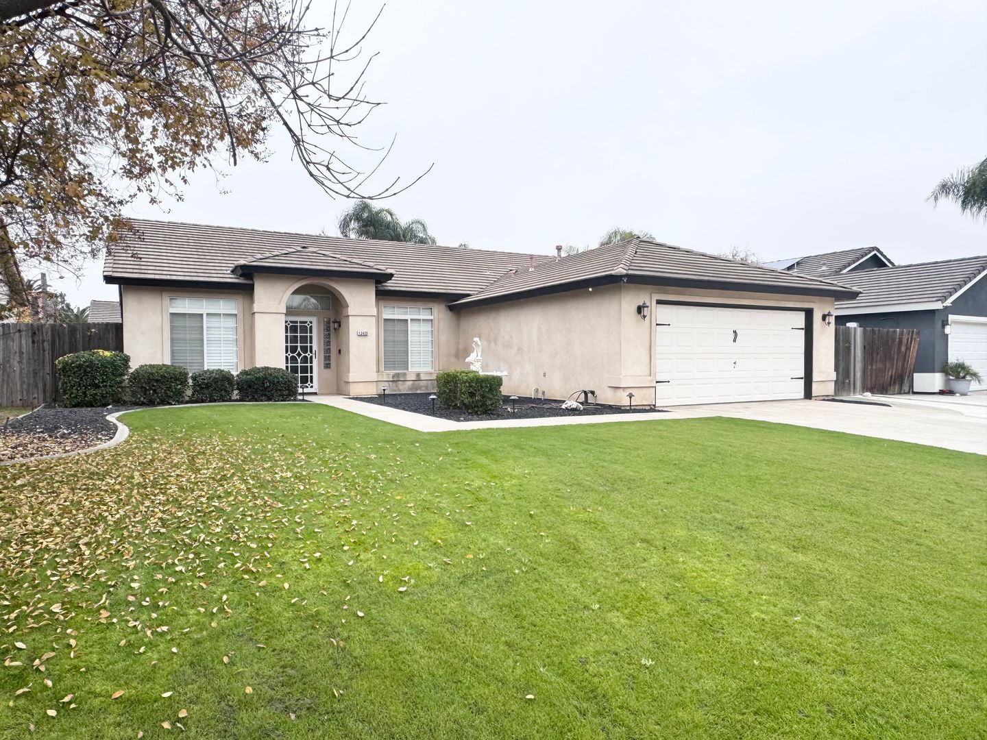 Bakersfield House: 12429 Mauna Loa Avenue