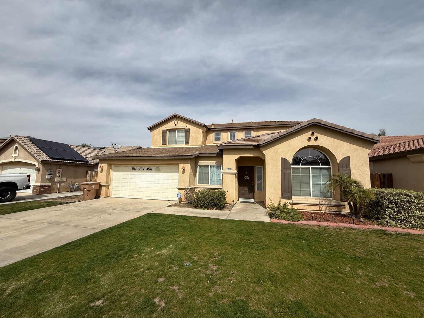 Bakersfield House: 14510 Tralee Drive