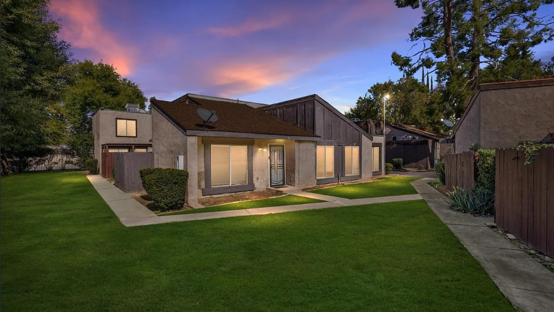 Bakersfield Condo: 2617 Pinon Springs Circle  - Pinon Spring Association