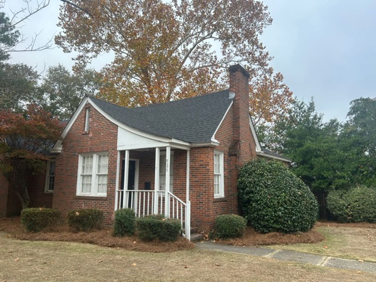 Columbus House: 925 Cooper Avenue