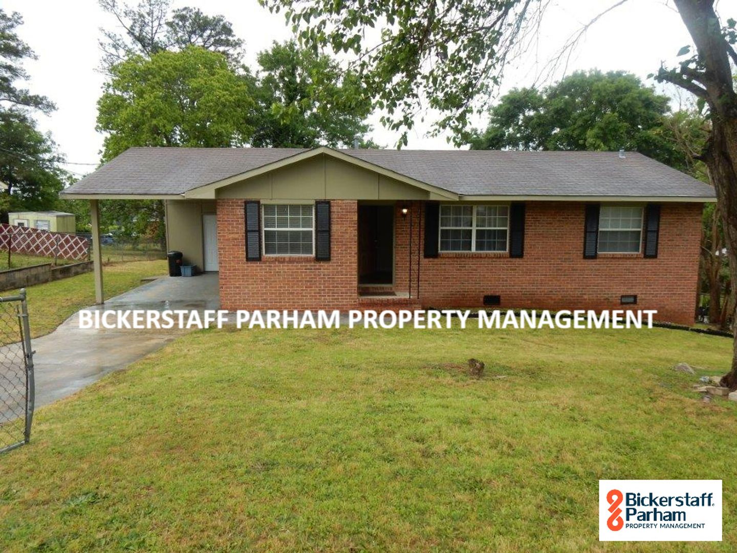 Columbus House: 5844 Blueridge Drive