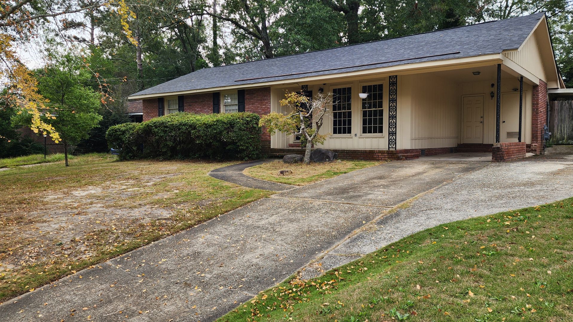 Bickerstaff Parham Welcomes YOU! MOVE-IN SPECIAL!!