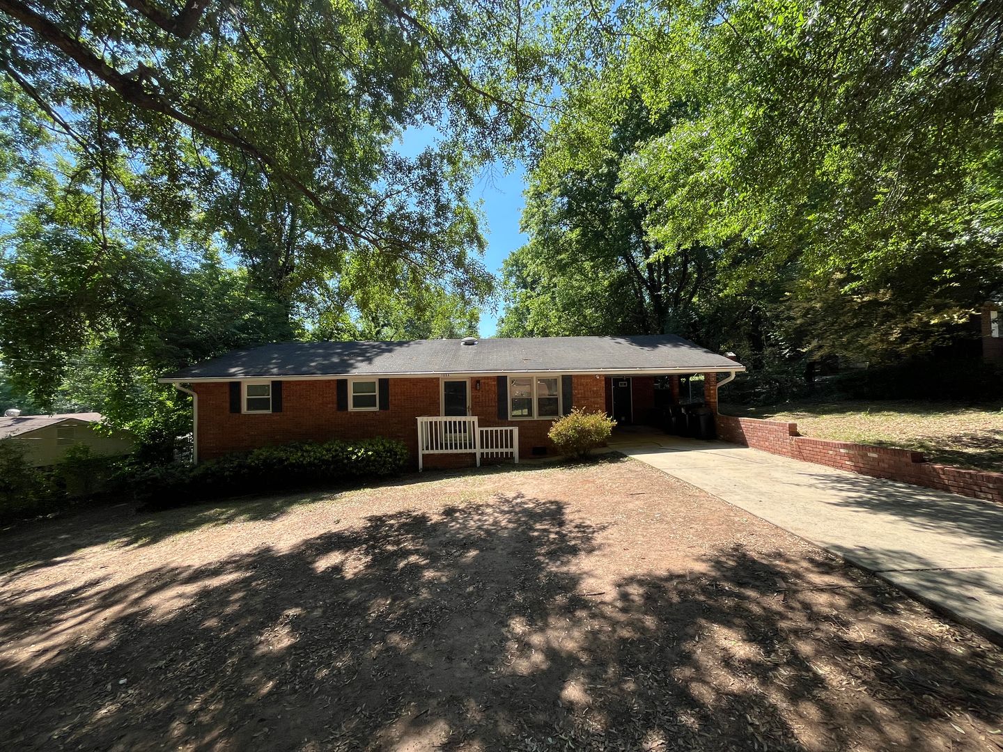 Columbus House: 1978 Monaco Dr.