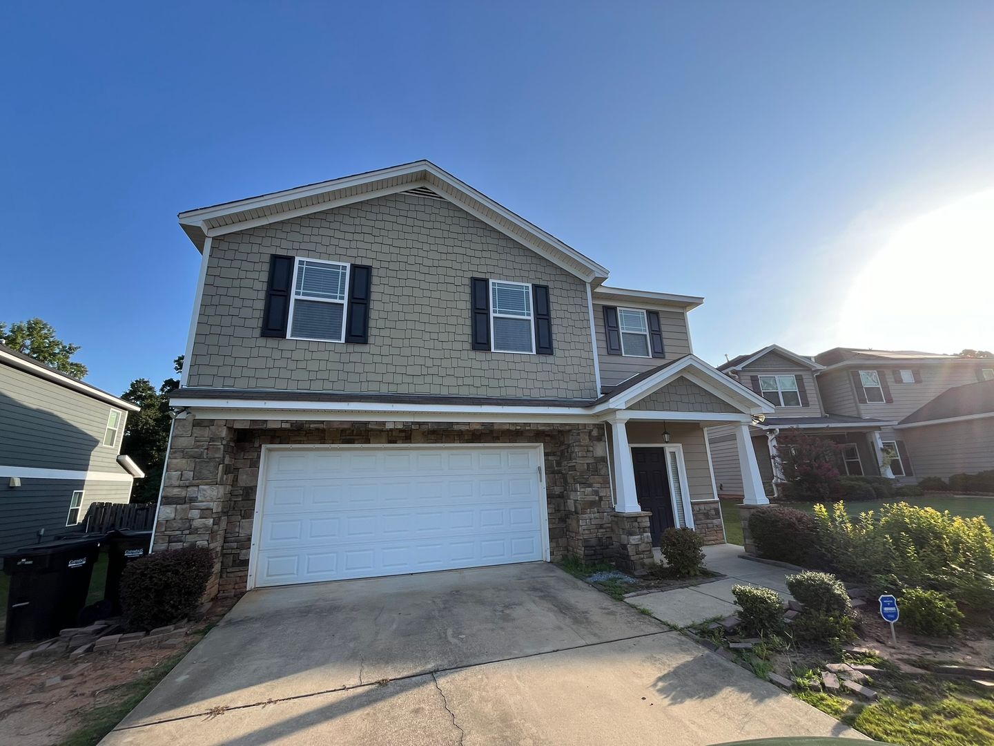 Columbus House: 1247 Cottage Pointe Court