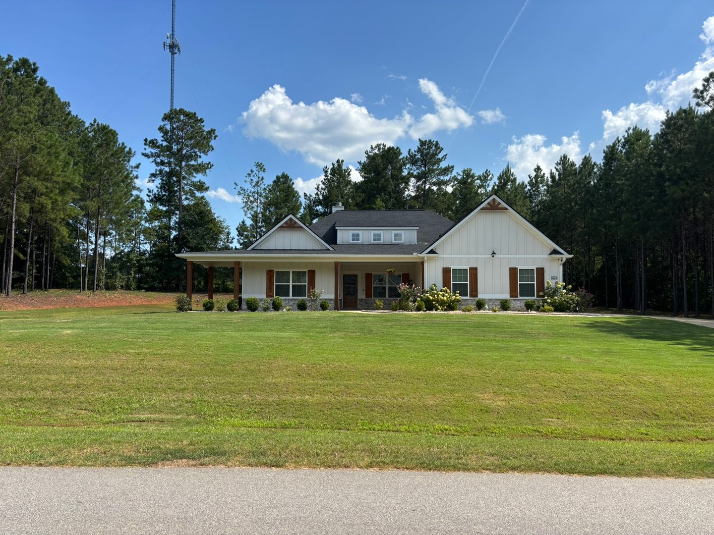 Cataula House: 311 Mulberry Crossing Drive