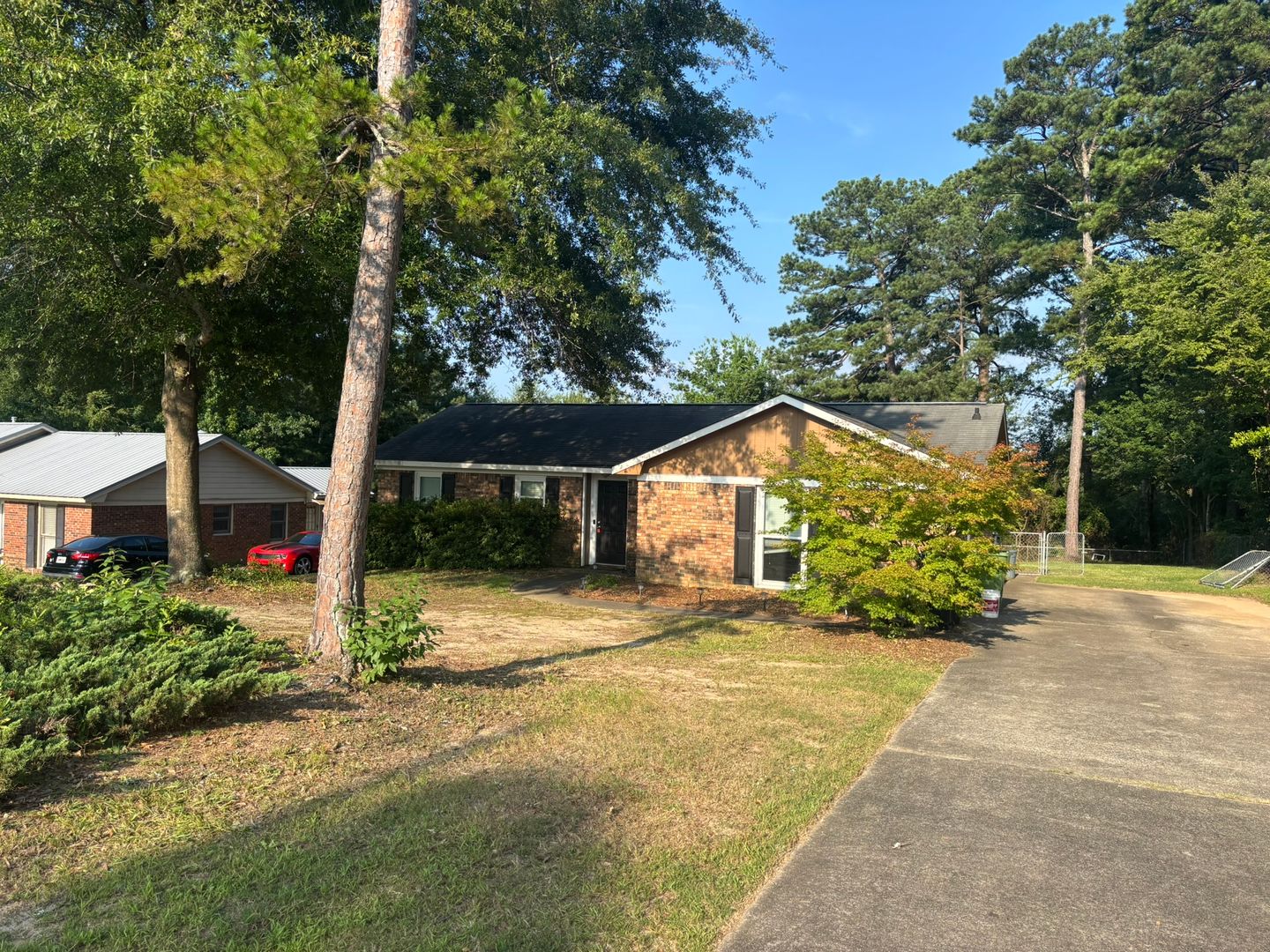 Columbus House: 6381 Billings Road