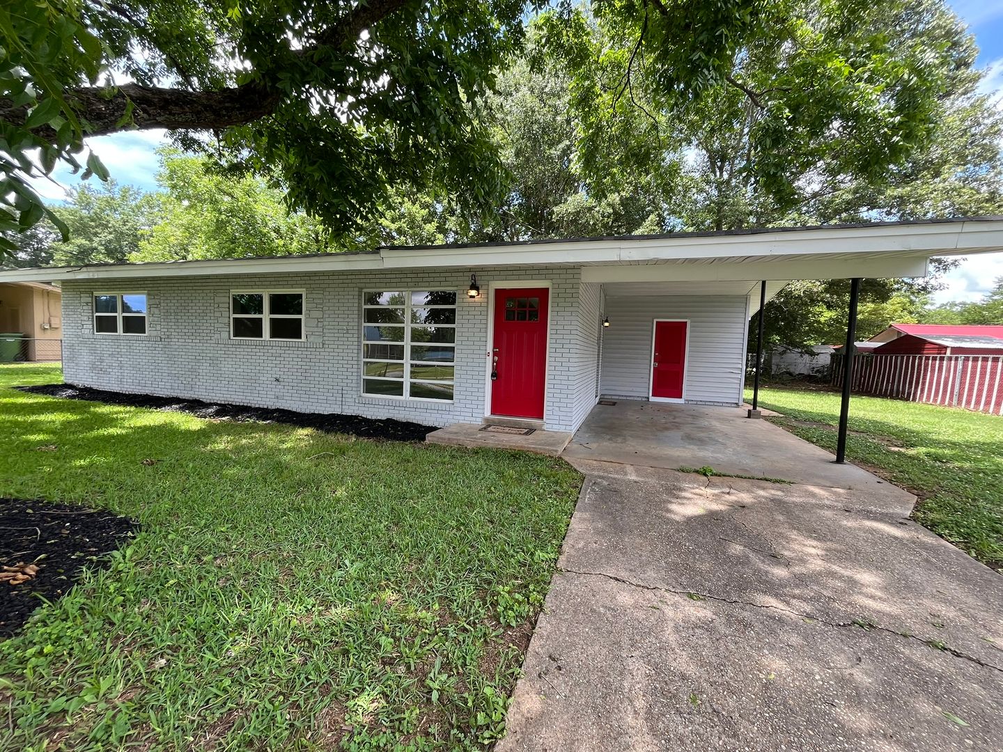 Columbus House: 2503 Broadmoor Drive