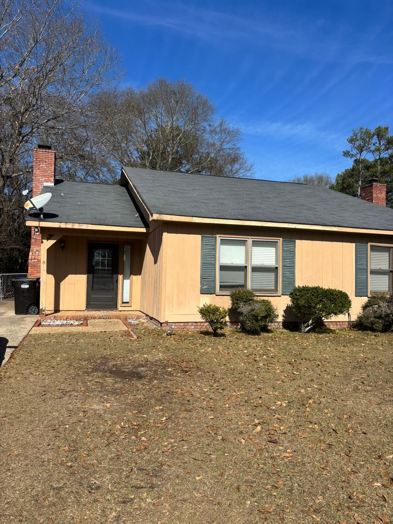 Columbus Apartment: 6313 Olde Towne Drive