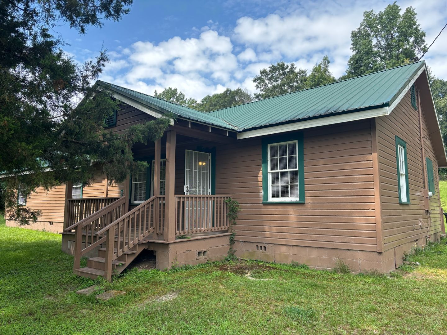 Phenix City House: 7 Newberry Drive
