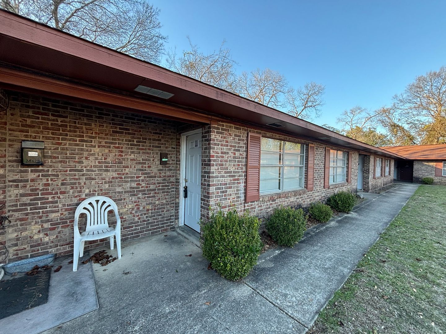 Columbus Apartment: 621 Hughes Street