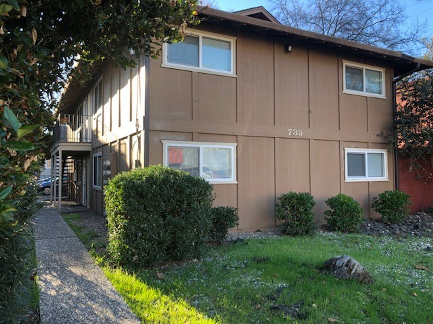 Chico Apartment: 735 W. 5th St.