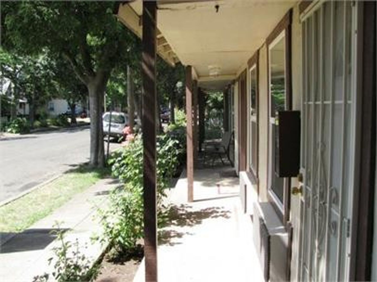 Chico Apartment: 112 W. 20th Street