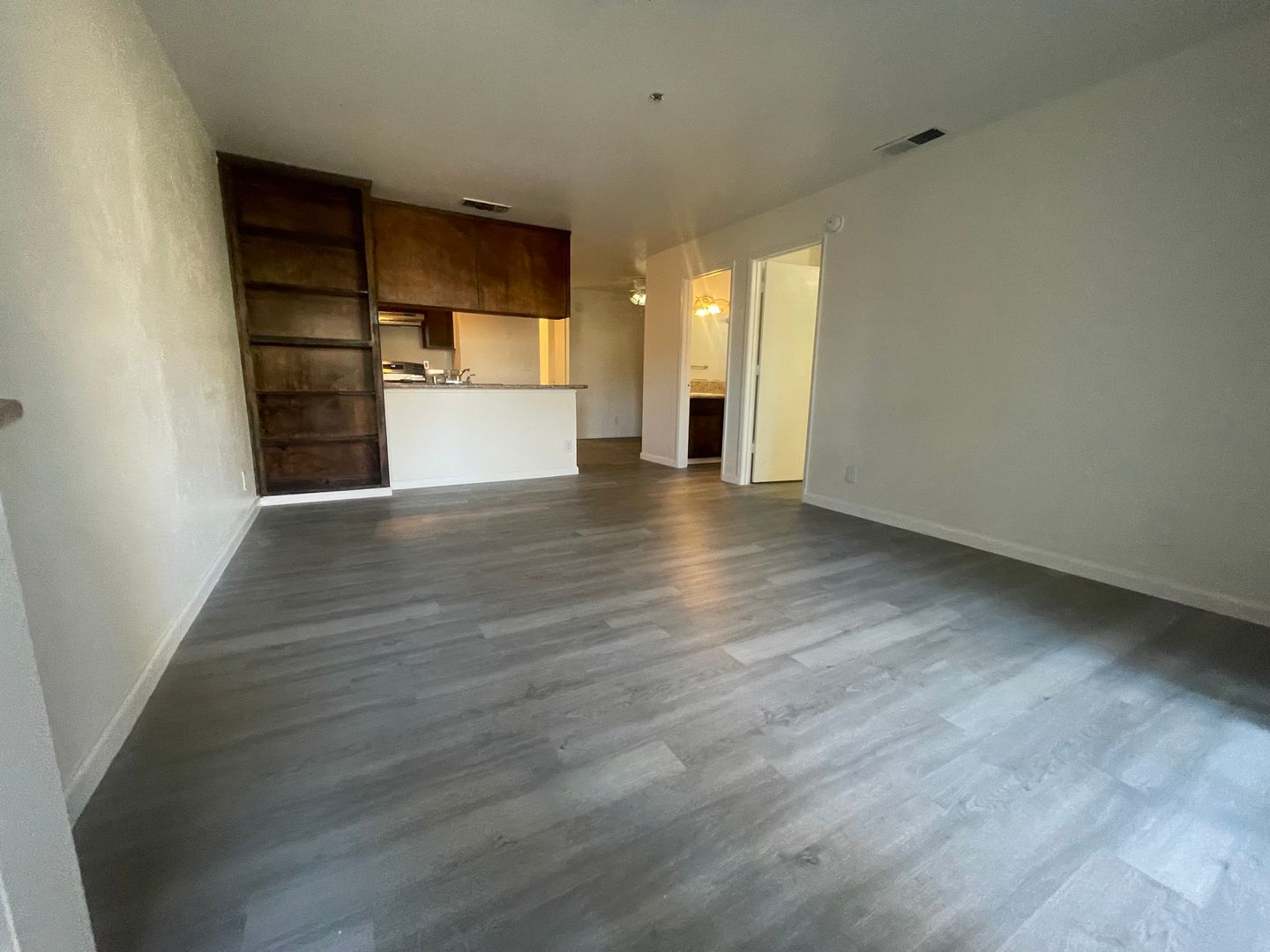 Chico Apartment: 363 Rio Lindo Ave.