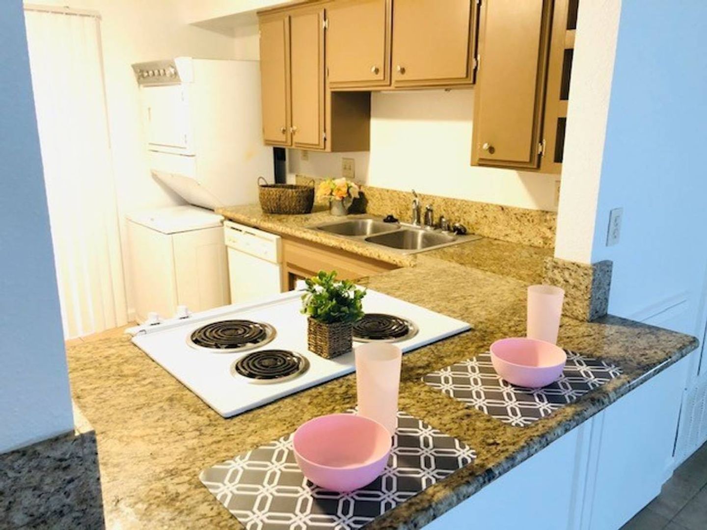 Chico Apartment: 735 W. 5th St.