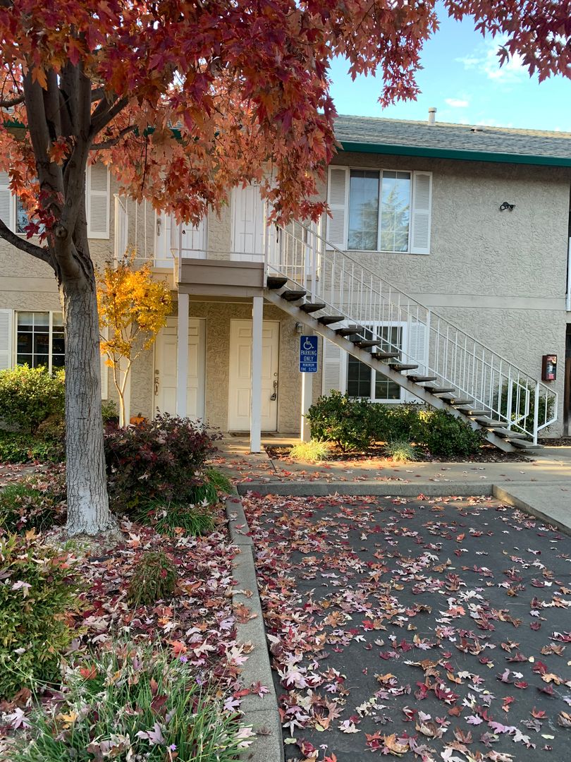 Chico Condo: 1125 Sheridan Ave. #53