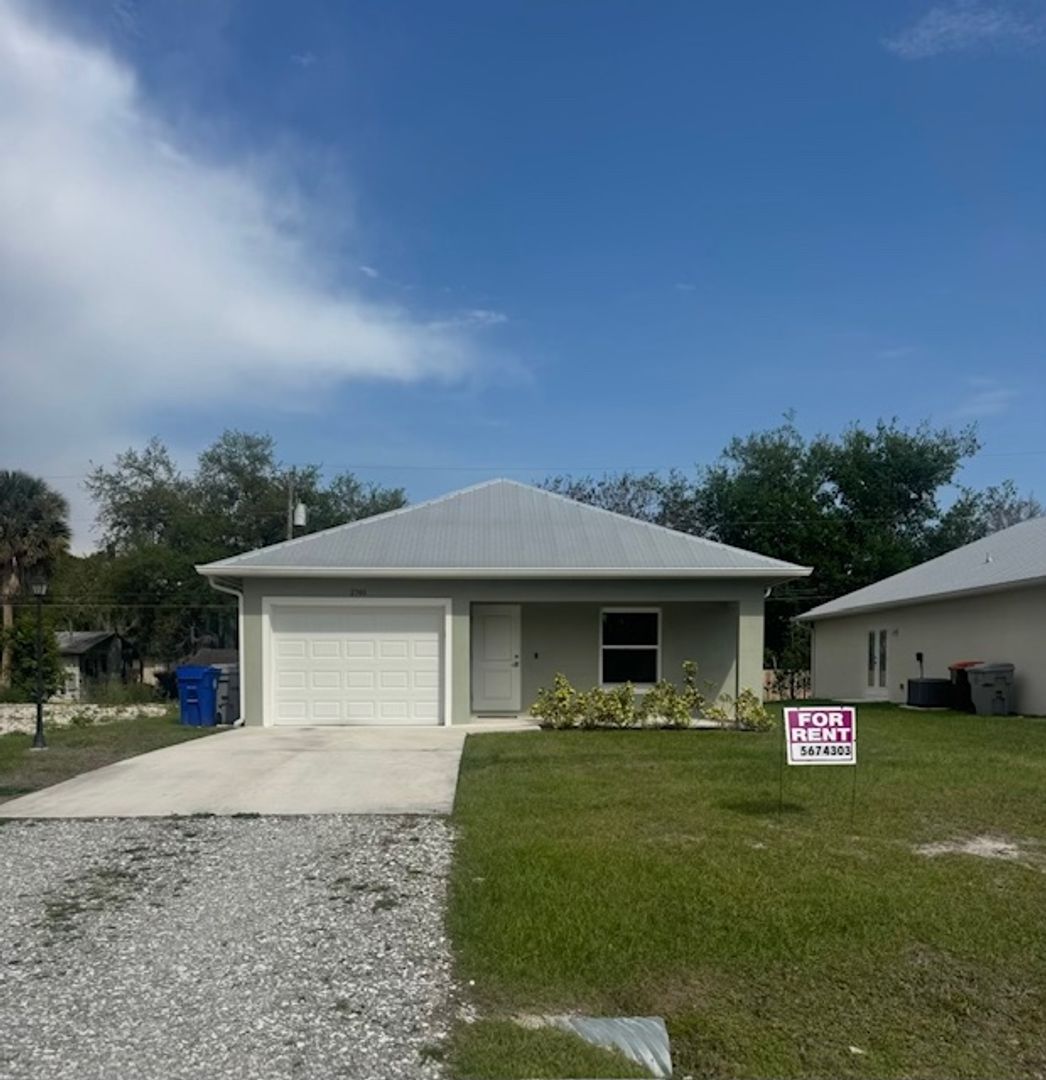 Vero Beach House: 2300 86th Drive