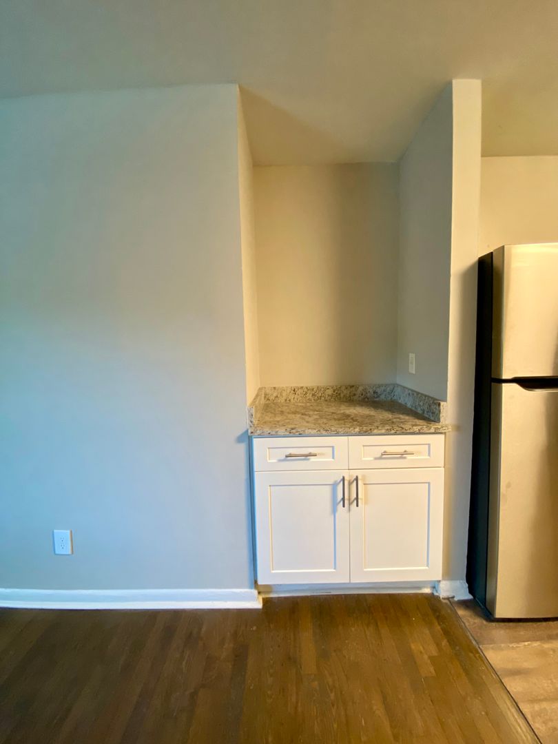 Atlanta Apartment: 469 Oakdale Road