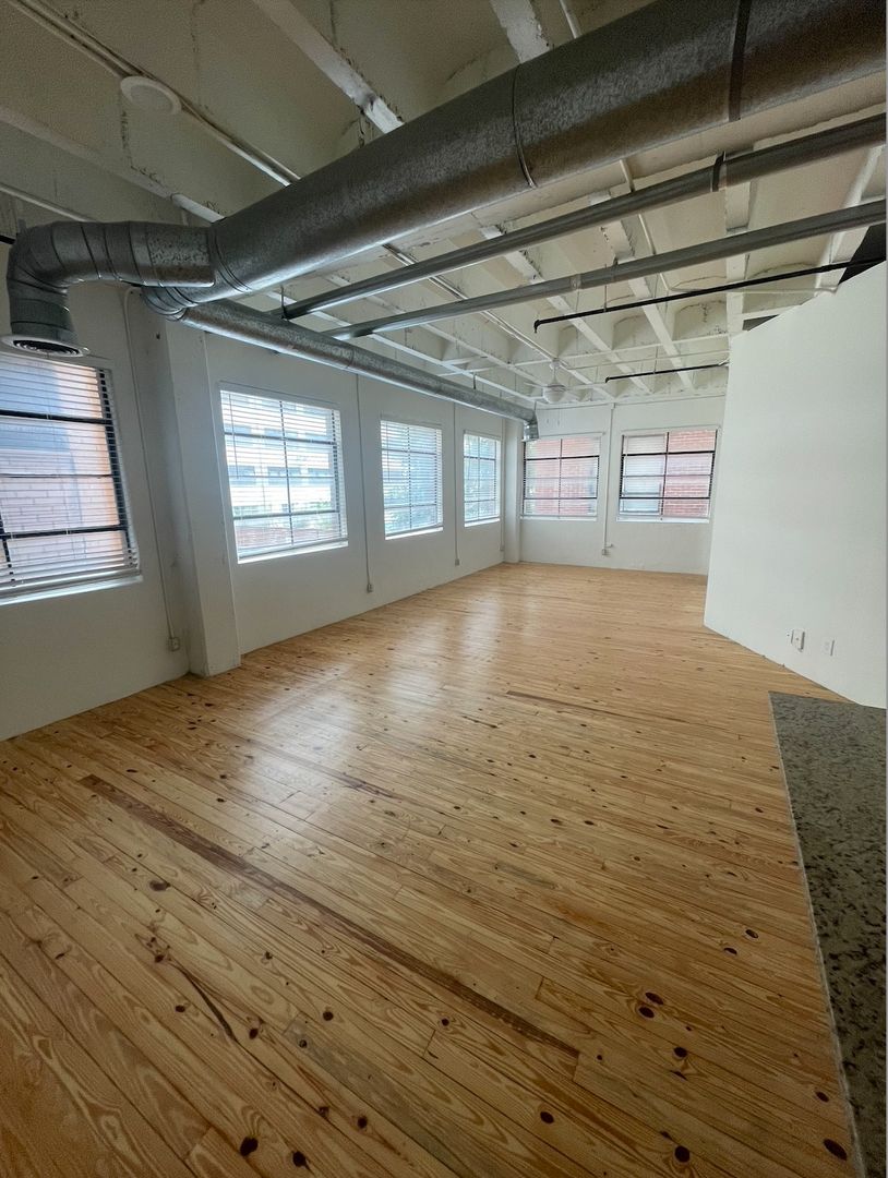 Atlanta Apartment: 900 Peachtree Street NE