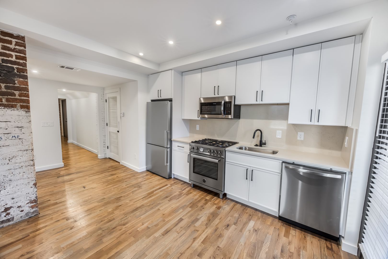 Atlanta Apartment: 788- 800 Greenwood Avenue NE