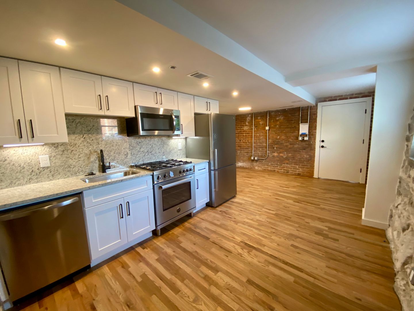 Atlanta Apartment: 963 Ponce de Leon Avenue NE