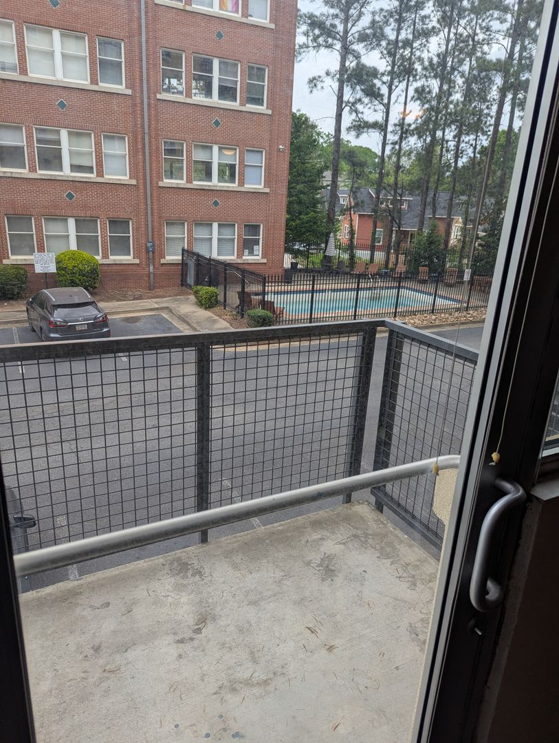 Decatur Apartment: 105 Sycamore Place