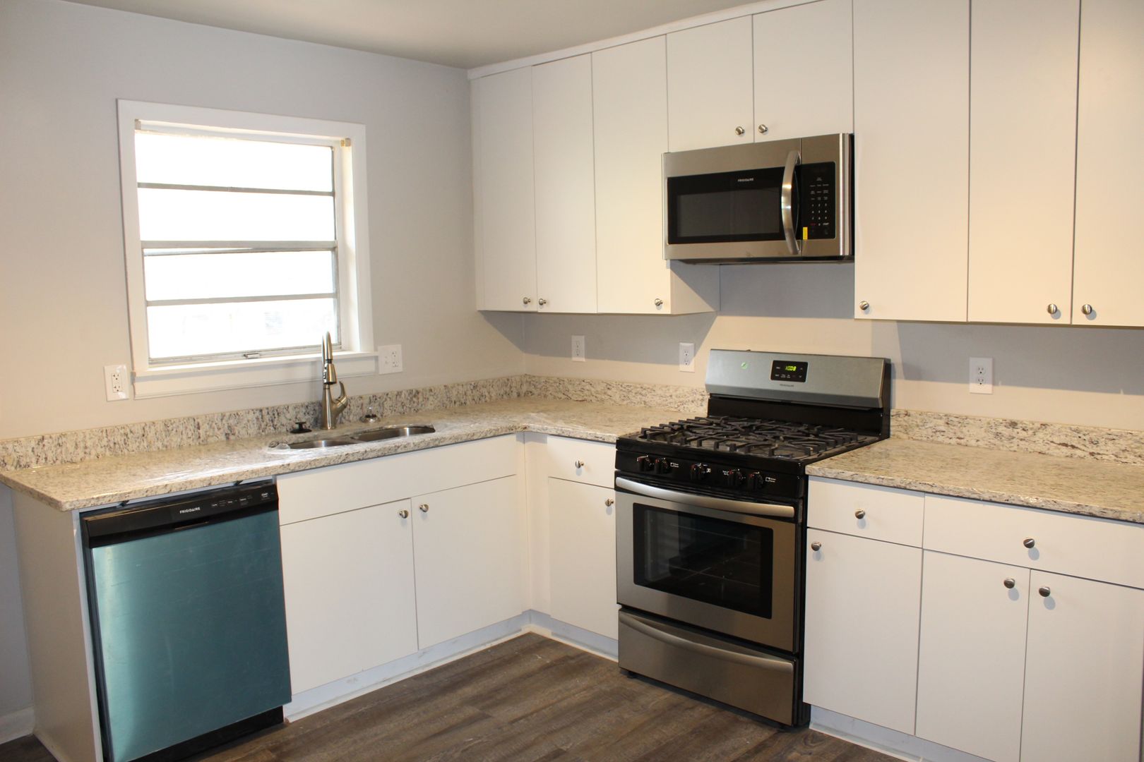 Decatur Apartment: 351 Hillcrest Avenue