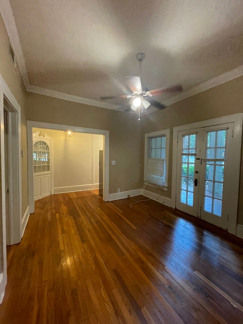 Decatur Apartment: 205 Ponce de Leon Court