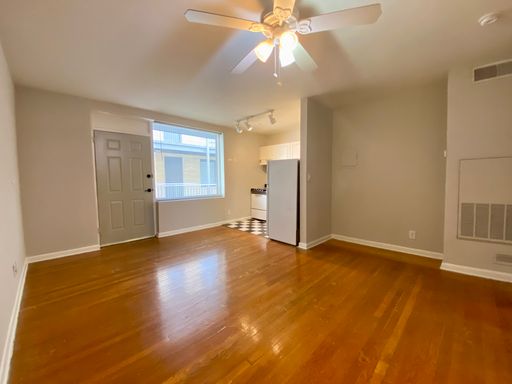 One Bedroom/One Bathroom with City Views in Poncey-Highland – photo 1