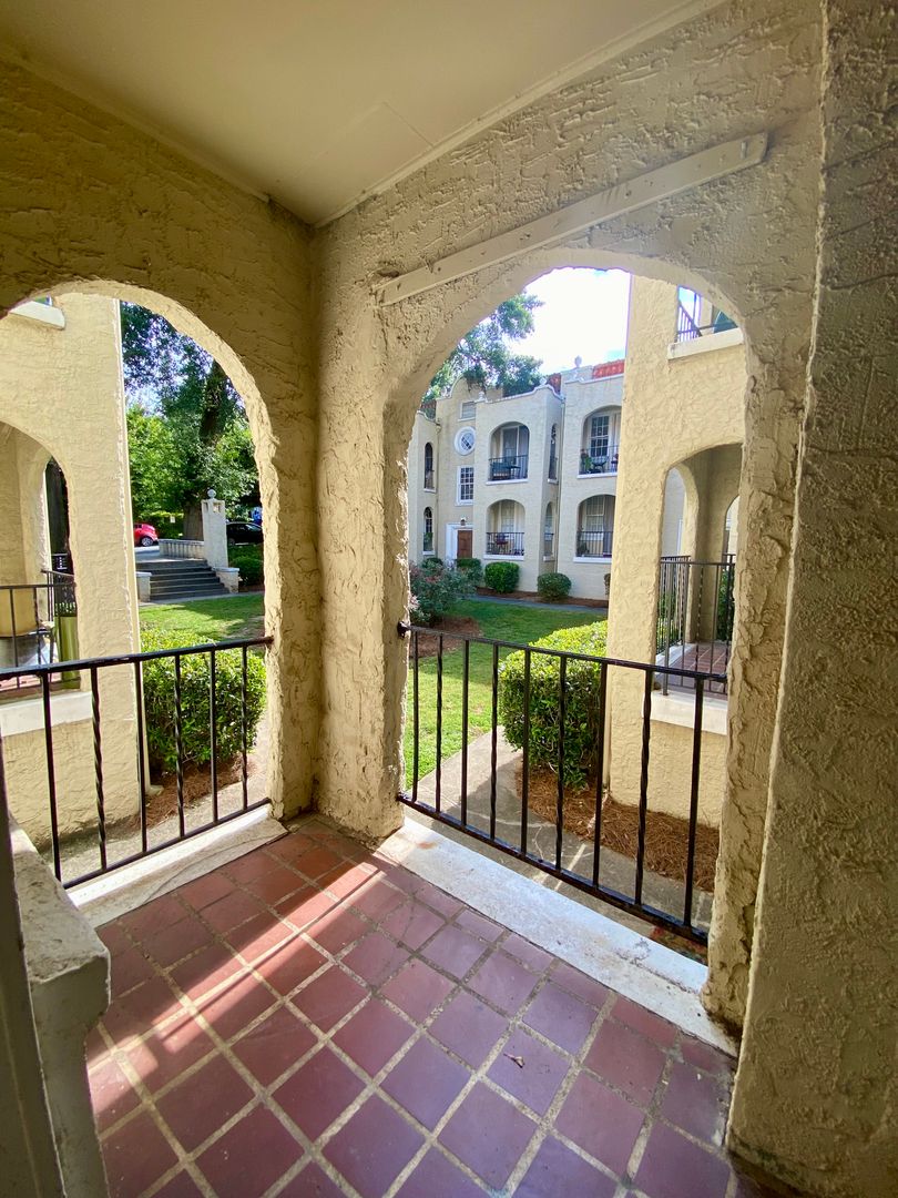 Atlanta Apartment: 560-570 Boulevard Place NE