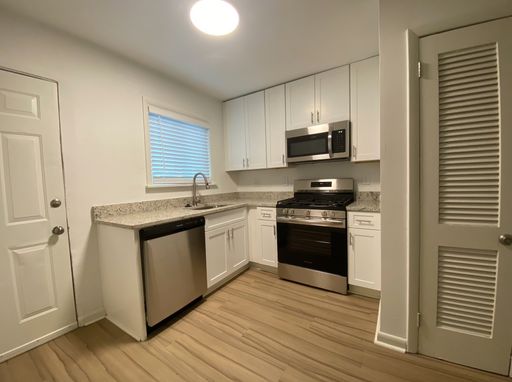 Renovated 2 Bedroom/1 Bathroom in Candler Park – photo 1