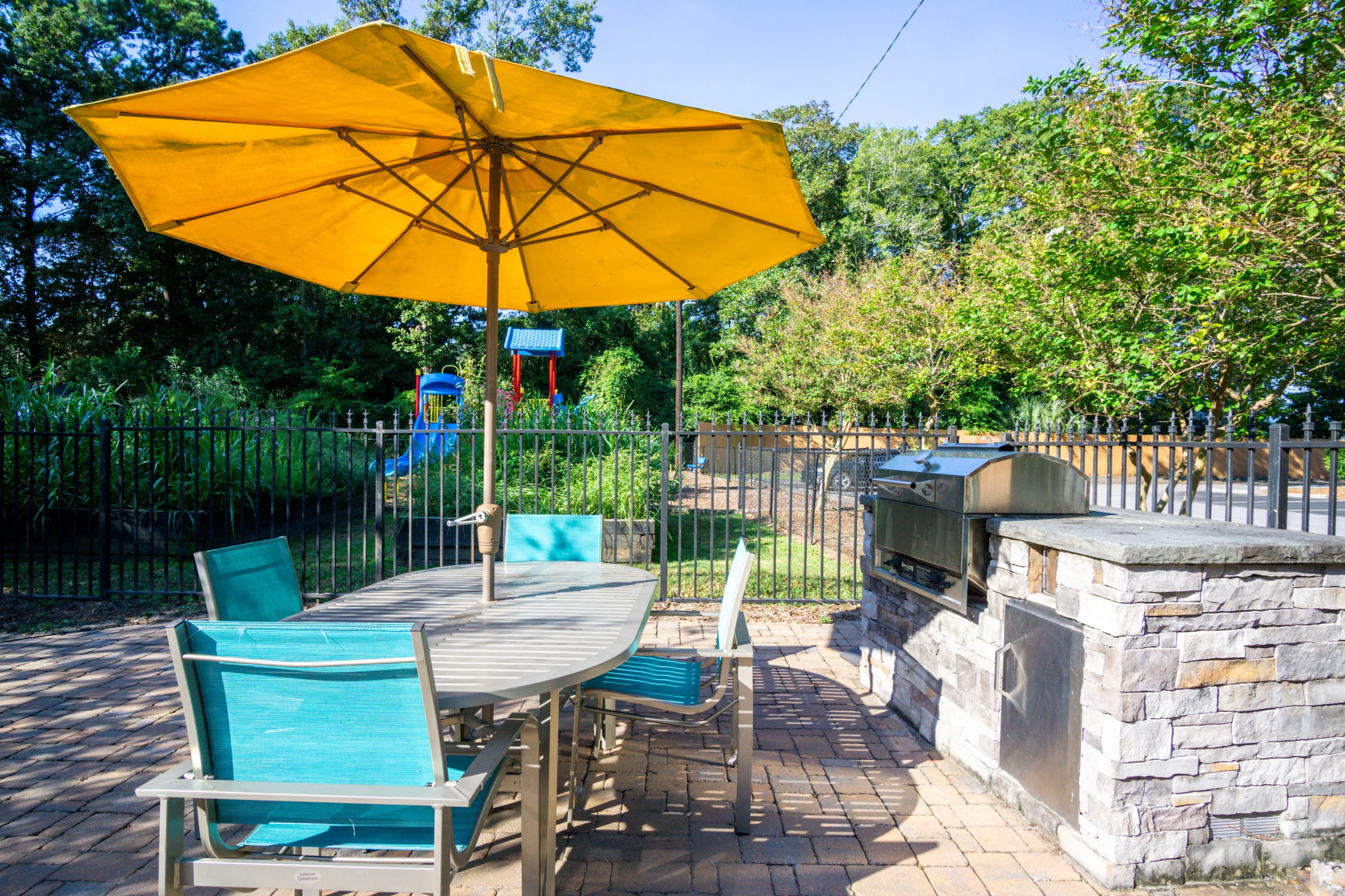Charleston Apartment: 1545-1551 Sam Rittenburg Blvd