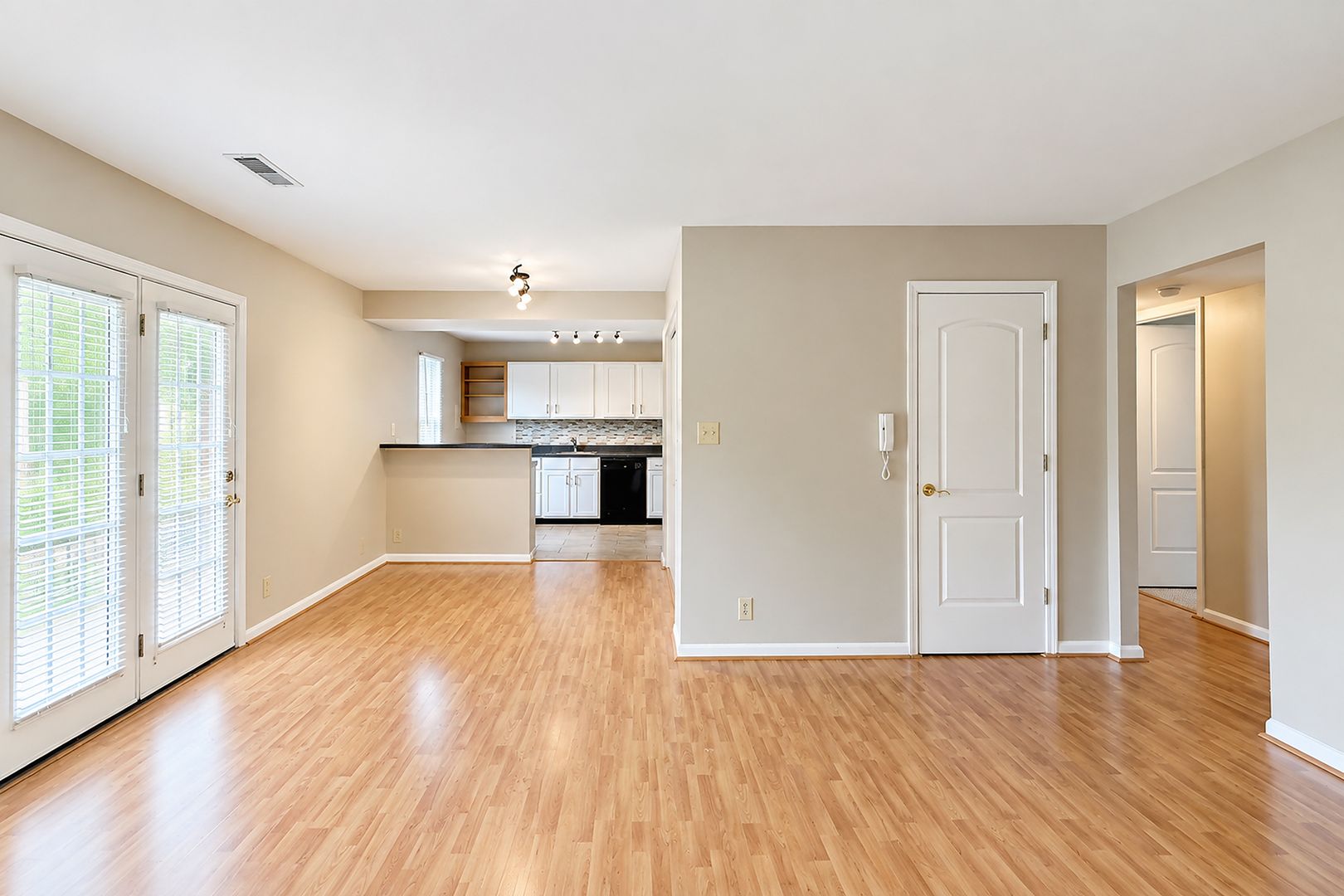Charlottesville Condo: 1223 Villa Lane #D