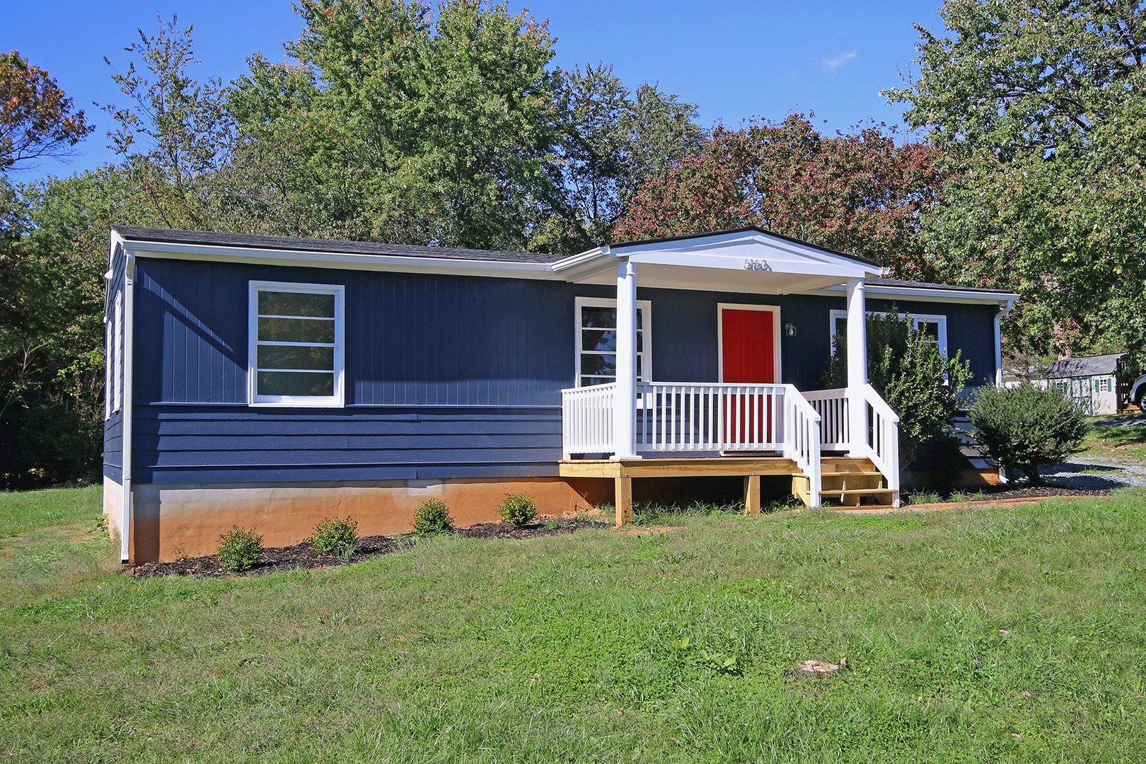 Crozet House: 6160 Winesap Lane