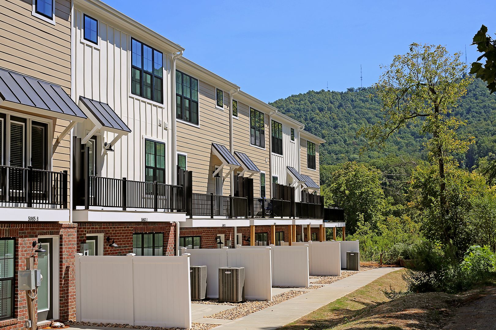 Charlottesville Condo: 5057 Mary Jackson Ct #B