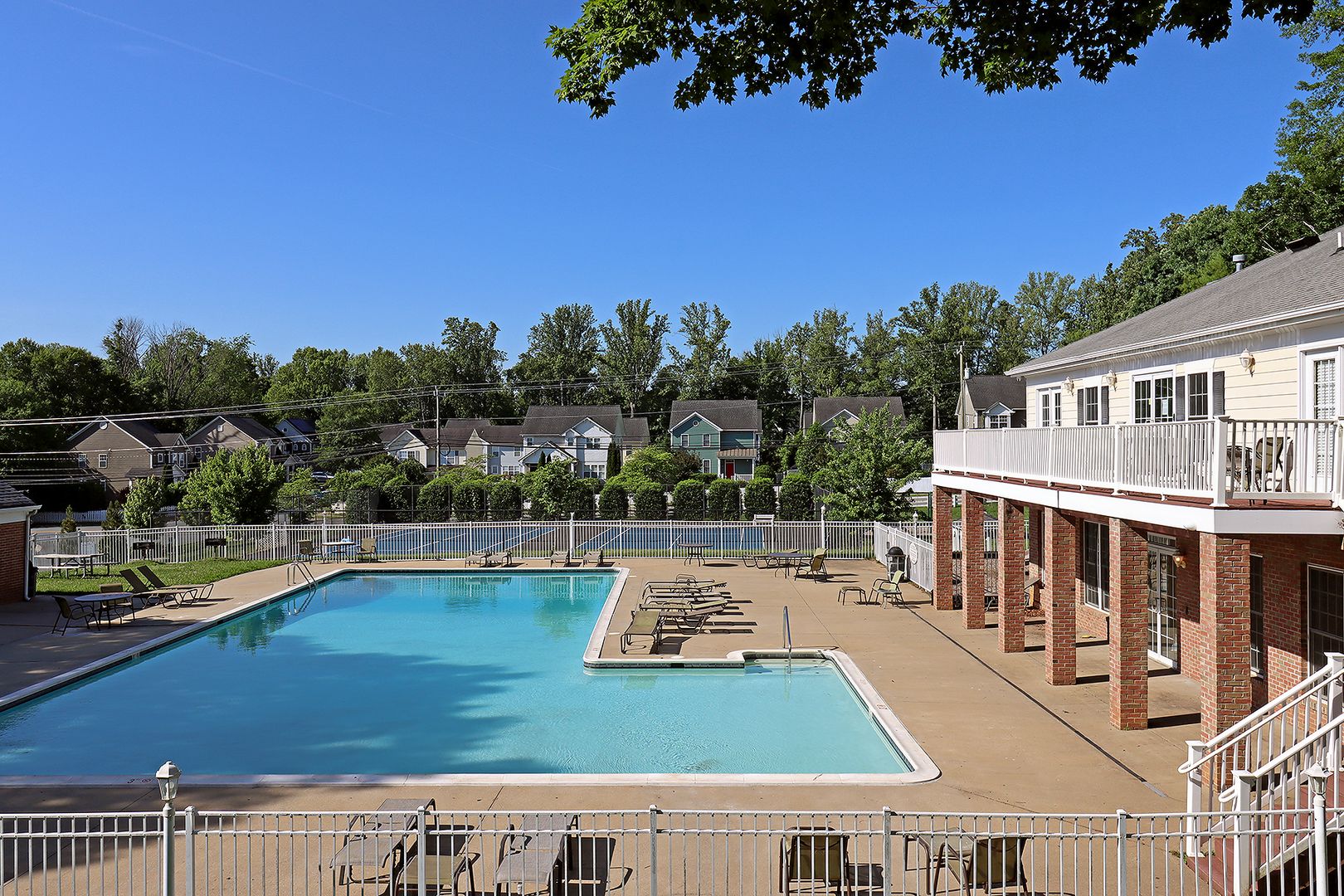 Charlottesville Condo: 1223 Villa Lane #D