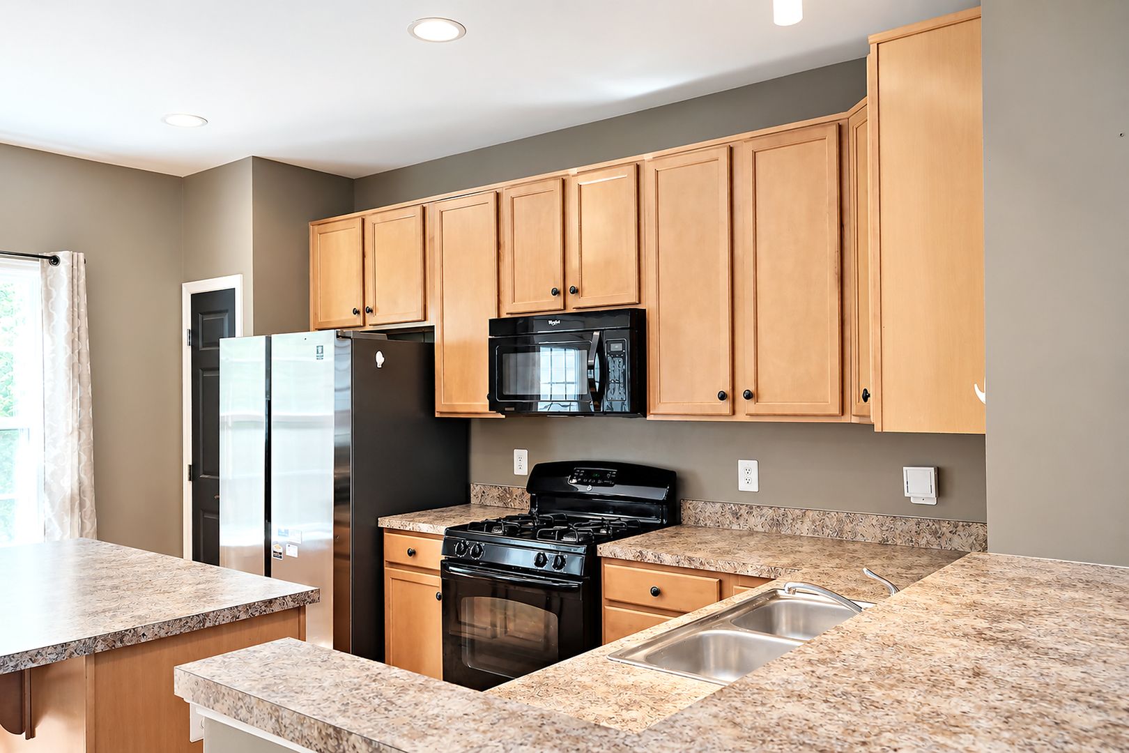Charlottesville Townhome: 1995 Asheville Drive