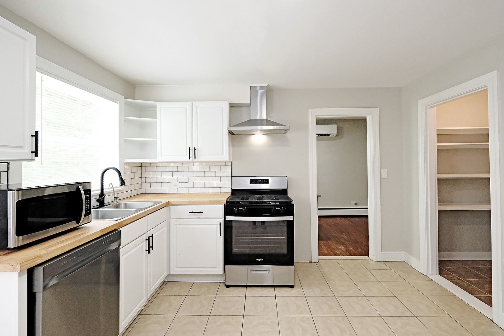 Charlottesville Multiplex: 2525 Woodland Dr #A