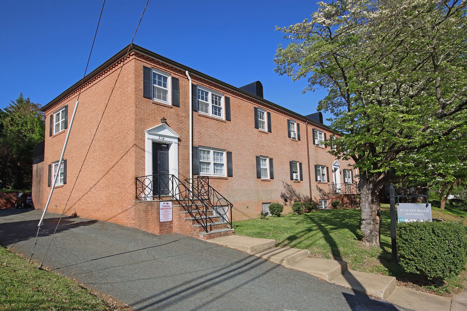 Charlottesville Condo: 2114 Ivy Rd #13